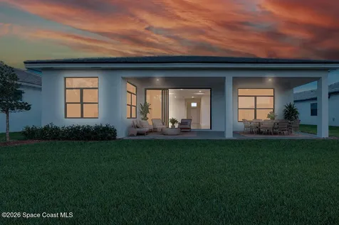 2293 SE Canopy Cove Lane Port St. Lucie FL 34984
