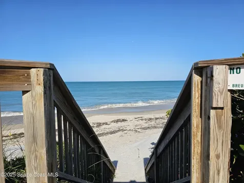 5324 Tay Court Melbourne Beach FL 32951