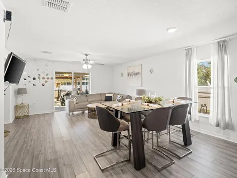 526 Hancock Street SW Palm Bay FL 32908