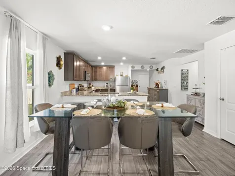 526 Hancock Street SW Palm Bay FL 32908
