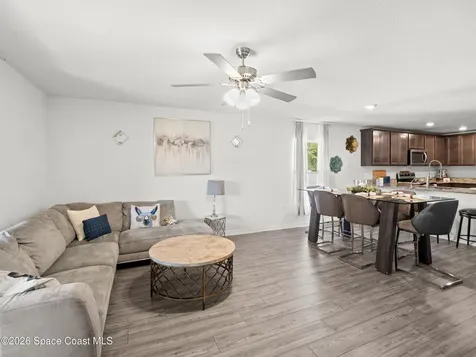526 Hancock Street SW Palm Bay FL 32908