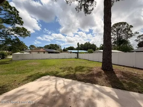 1395 Cox Avenue NW Palm Bay FL 32907