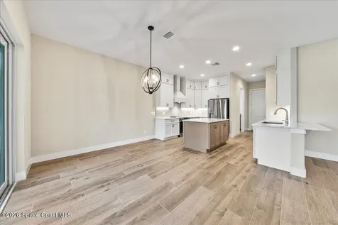905 Miller Lane Melbourne FL 32934