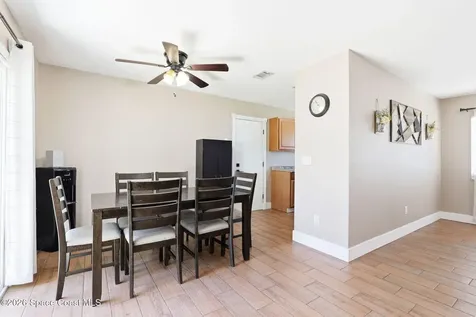 289 San Remo Road SW Palm Bay FL 32908