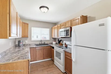 289 San Remo Road SW Palm Bay FL 32908