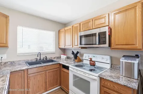 289 San Remo Road SW Palm Bay FL 32908