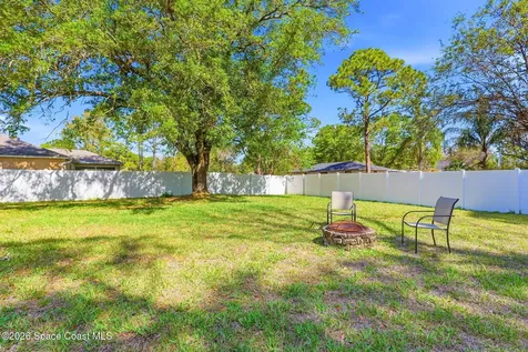 289 San Remo Road SW Palm Bay FL 32908