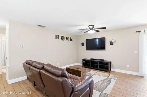 289 San Remo Road SW Palm Bay FL 32908
