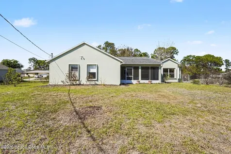 938 Commerce Road SE Palm Bay FL 32909