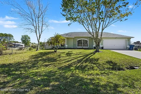 938 Commerce Road SE Palm Bay FL 32909
