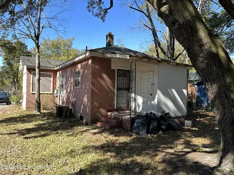 2003 E Durkee Drive Jacksonville FL 32208
