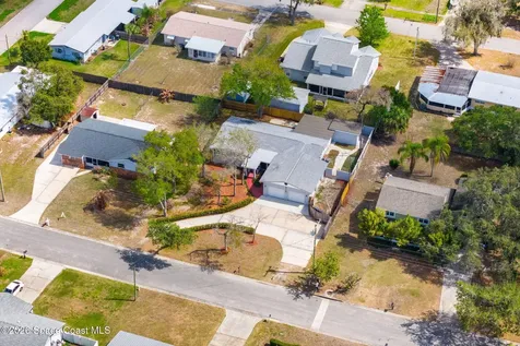 515 Poinsettia Avenue Titusville FL 32796