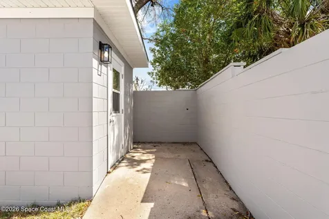 515 Poinsettia Avenue Titusville FL 32796