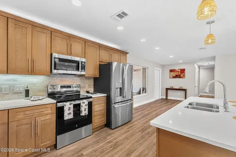 515 Poinsettia Avenue Titusville FL 32796