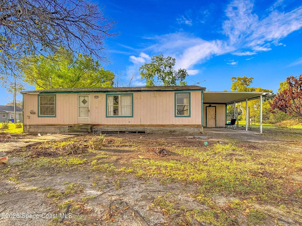 820 Robinson Avenue St. Cloud FL 34769