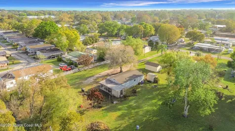 820 Robinson Avenue St. Cloud FL 34769