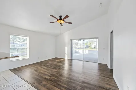 2140 Chinaberry Circle SE Palm Bay FL 32909