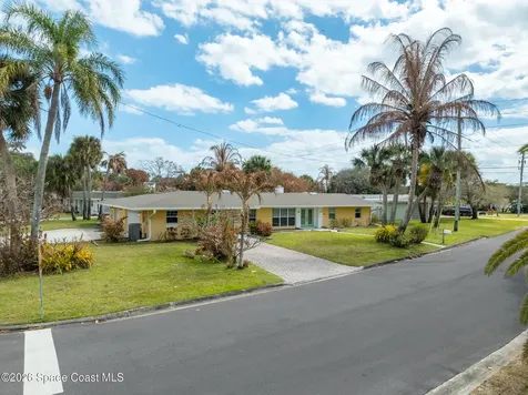 901 S Palm Avenue Indialantic FL 32903