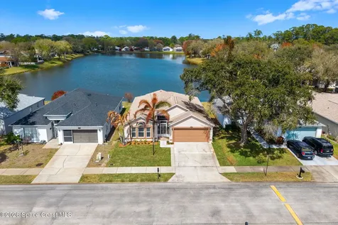 1763 Vista Lake Circle Melbourne FL 32904