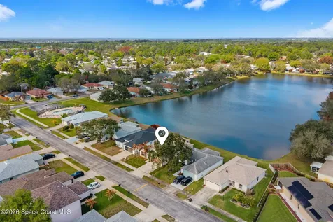 1763 Vista Lake Circle Melbourne FL 32904