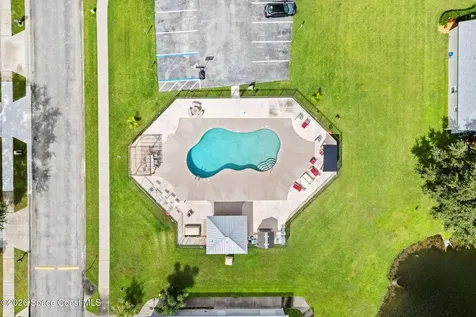 1763 Vista Lake Circle Melbourne FL 32904