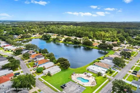 1763 Vista Lake Circle Melbourne FL 32904