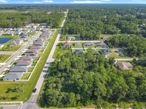499 Fairbanks Street Palm Bay FL 32908