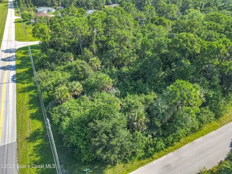 499 Fairbanks Street Palm Bay FL 32908