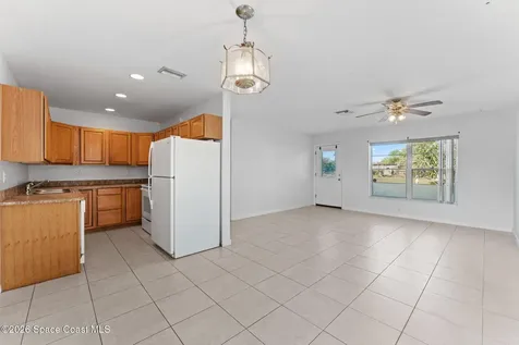 405 Lakeview Avenue Titusville FL 32796
