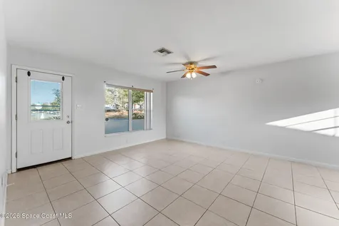 405 Lakeview Avenue Titusville FL 32796