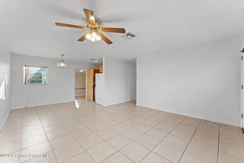 405 Lakeview Avenue Titusville FL 32796