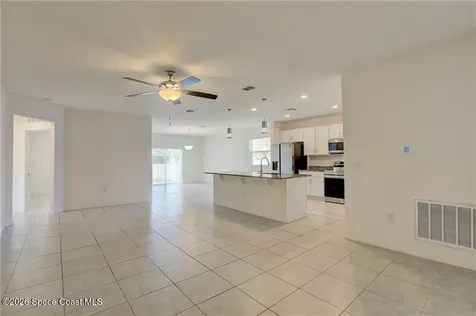 406 Easy Street Sebastian FL 32958