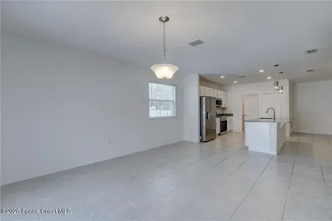 406 Easy Street Sebastian FL 32958