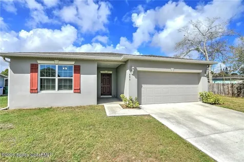 406 Easy Street Sebastian FL 32958