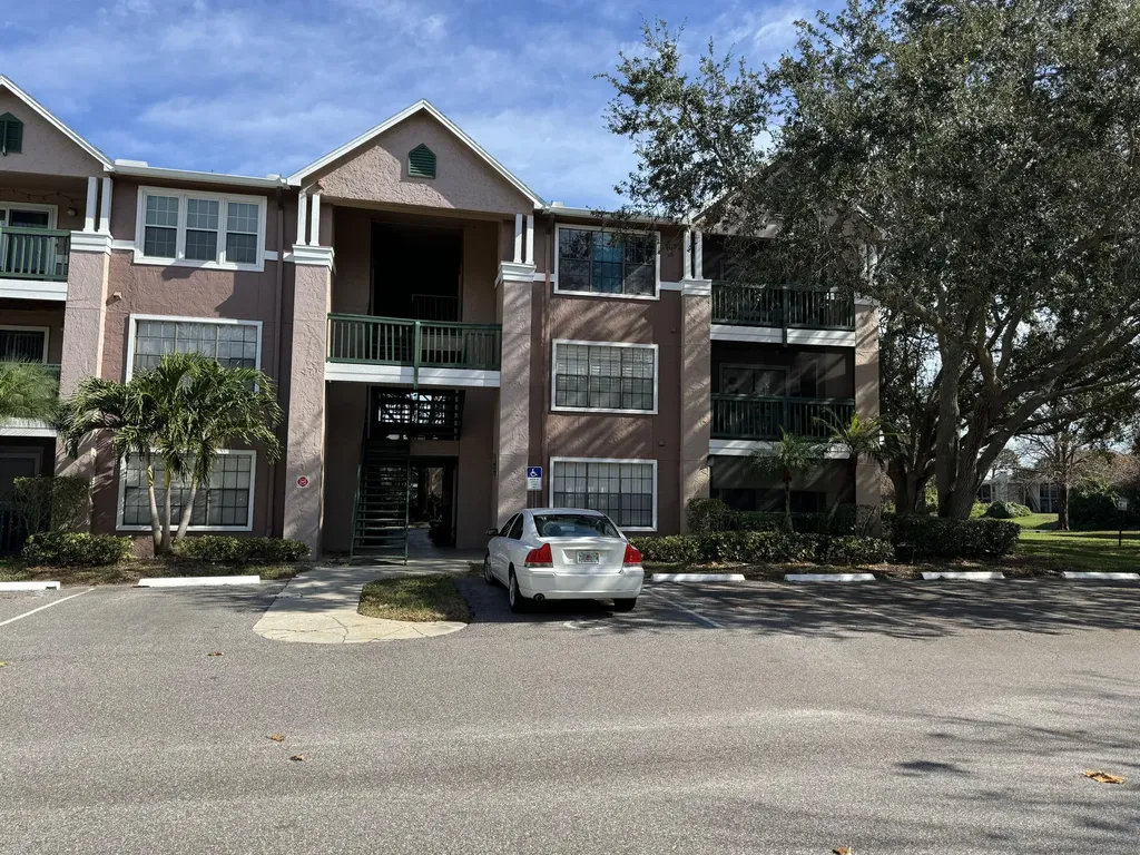 7667 N Wickham Road Melbourne FL 32940