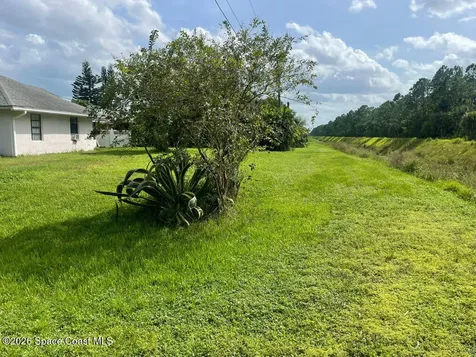 1096 Alpine Avenue NW Palm Bay FL 32907