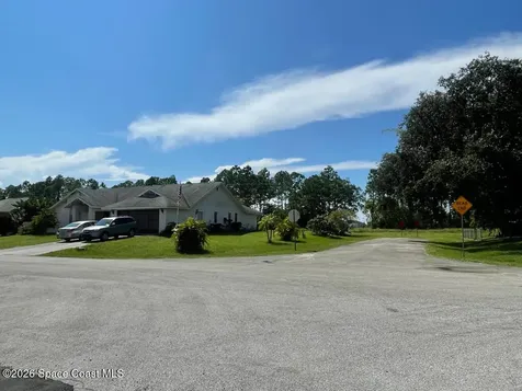1096 Alpine Avenue NW Palm Bay FL 32907