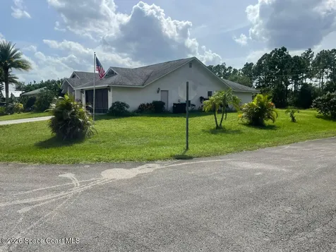 1096 Alpine Avenue NW Palm Bay FL 32907