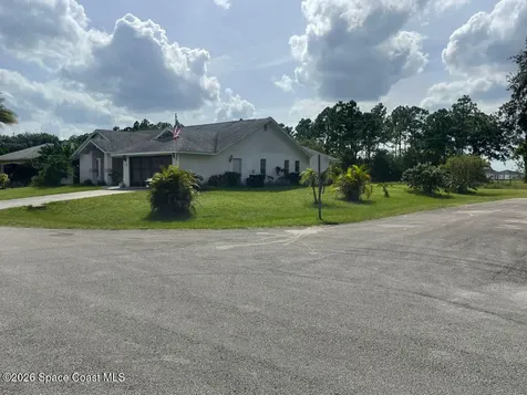 1096 Alpine Avenue NW Palm Bay FL 32907