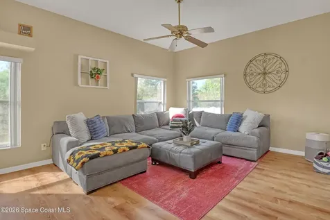 4958 Alamanda Drive Melbourne FL 32940