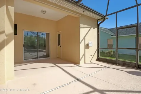 4958 Alamanda Drive Melbourne FL 32940