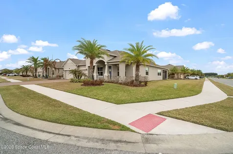 4905 Hebron Drive Merritt Island FL 32953