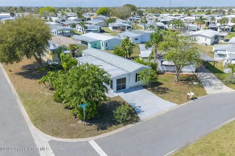 922 Bougainvillea Circle Barefoot Bay FL 32976