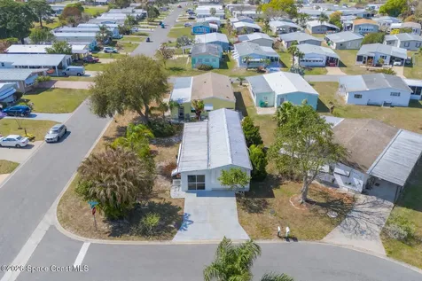 922 Bougainvillea Circle Barefoot Bay FL 32976