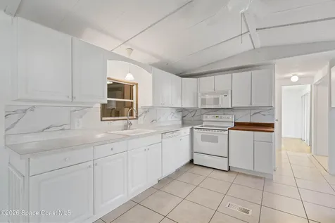 922 Bougainvillea Circle Barefoot Bay FL 32976