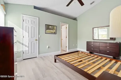 308 Tamarind Circle NW Palm Bay FL 32907