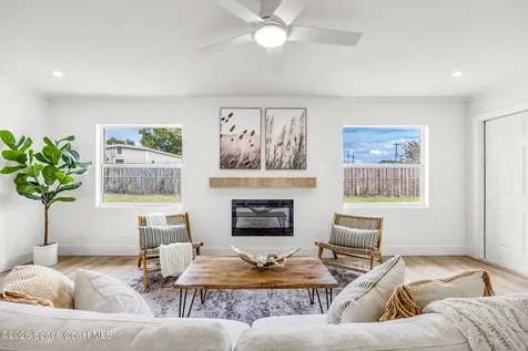 4485 Shaw Avenue Titusville FL 32780