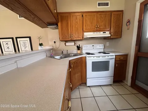 419 Madison Avenue Cape Canaveral FL 32920