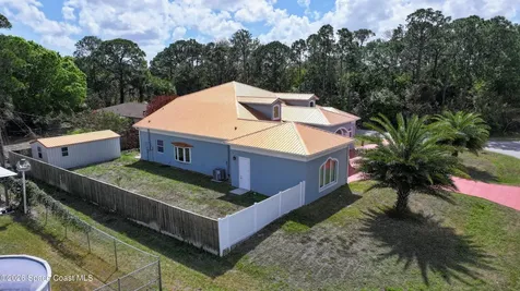 757 Donau Avenue NW Palm Bay FL 32907