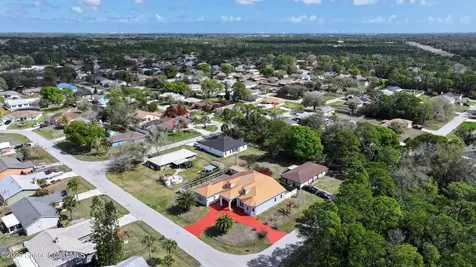 757 Donau Avenue NW Palm Bay FL 32907